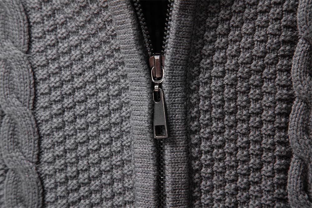 Men’s Classic Cable Knit Full-Zip Cardigan Sweater